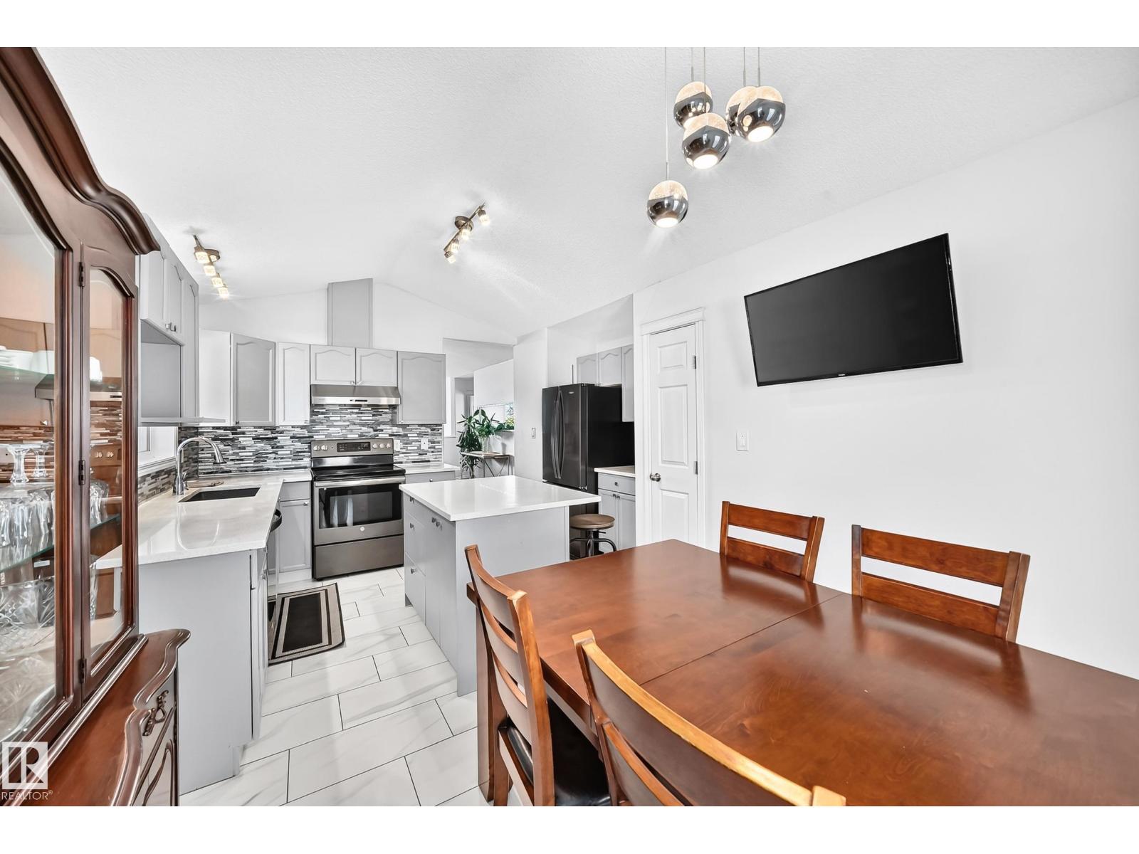 11728 169 AV NW, Edmonton — photo 15