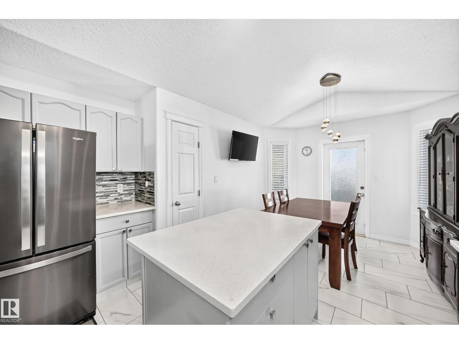 11728 169 AV NW, Edmonton — photo 9
