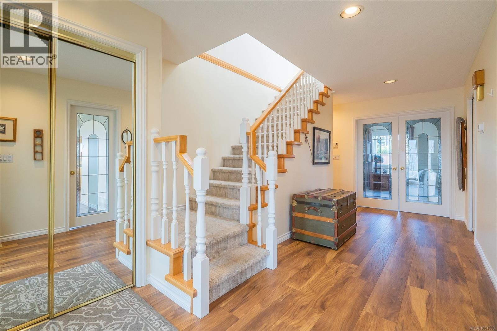 6257 Mystic Way - 3