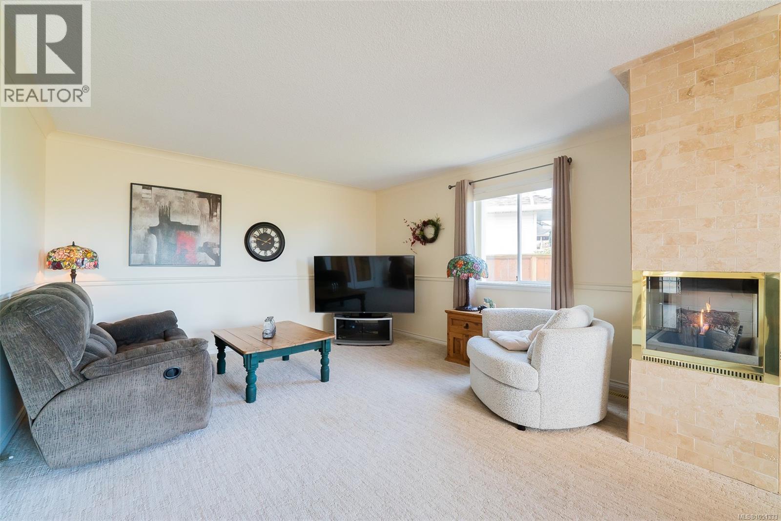 6257 Mystic Way - 5