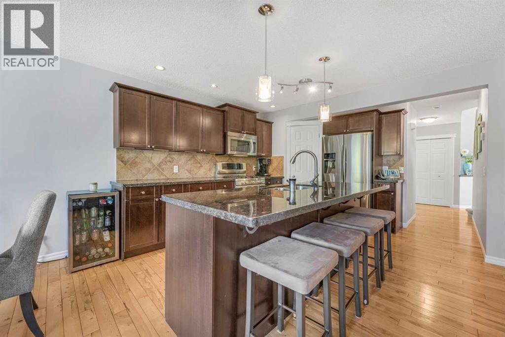 247 Crystal Shores Drive, photo 11 of 48