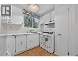 Kitchen - 63 Fonthill Road Unit# 3, Hamilton, ON L9C6T1 Photo 10
