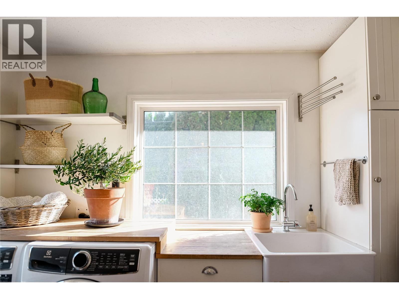  2155 Newton Road, Cawston - Image 1
