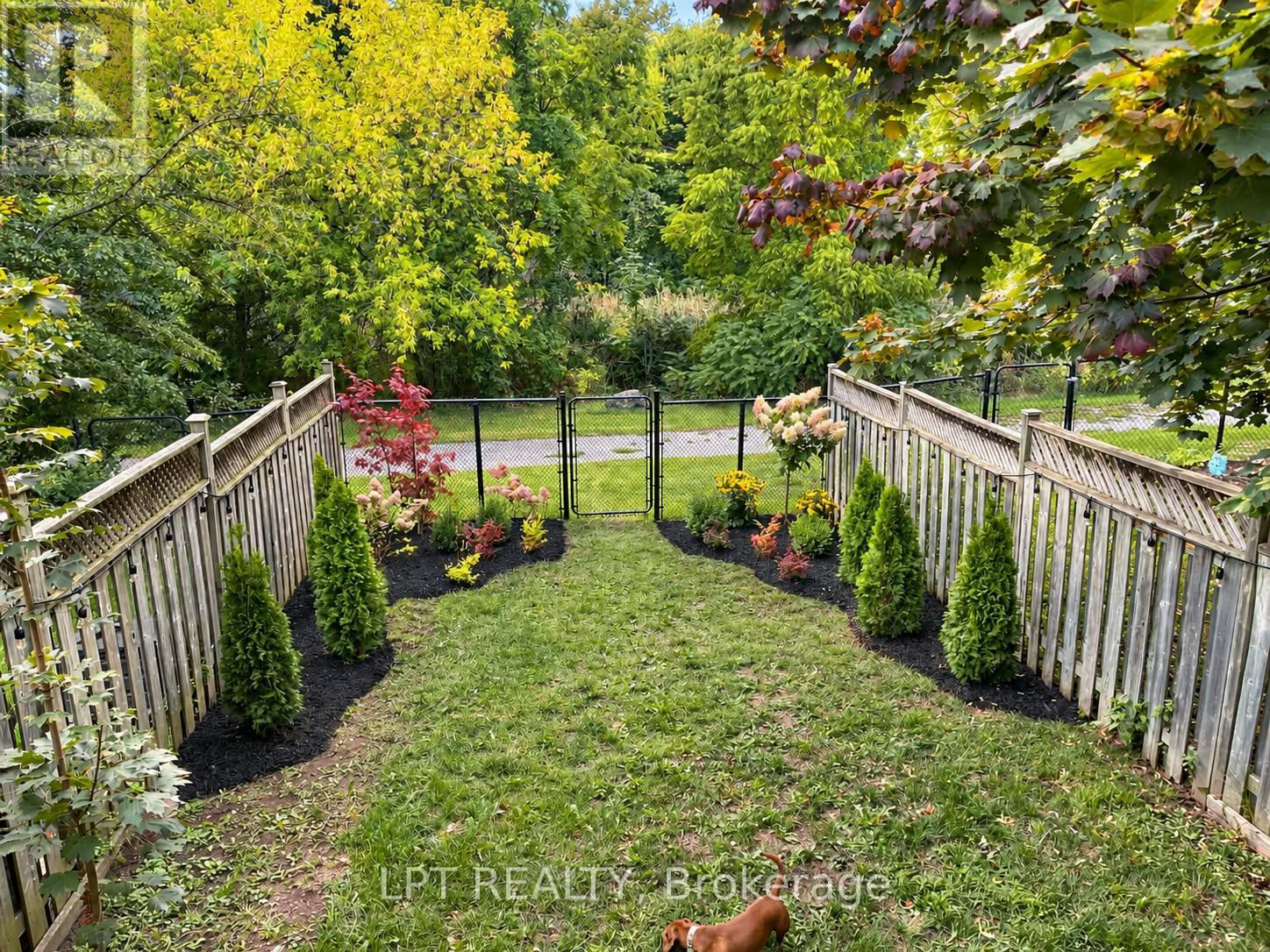 8 Hattie Court, Georgina, ON photo 22
