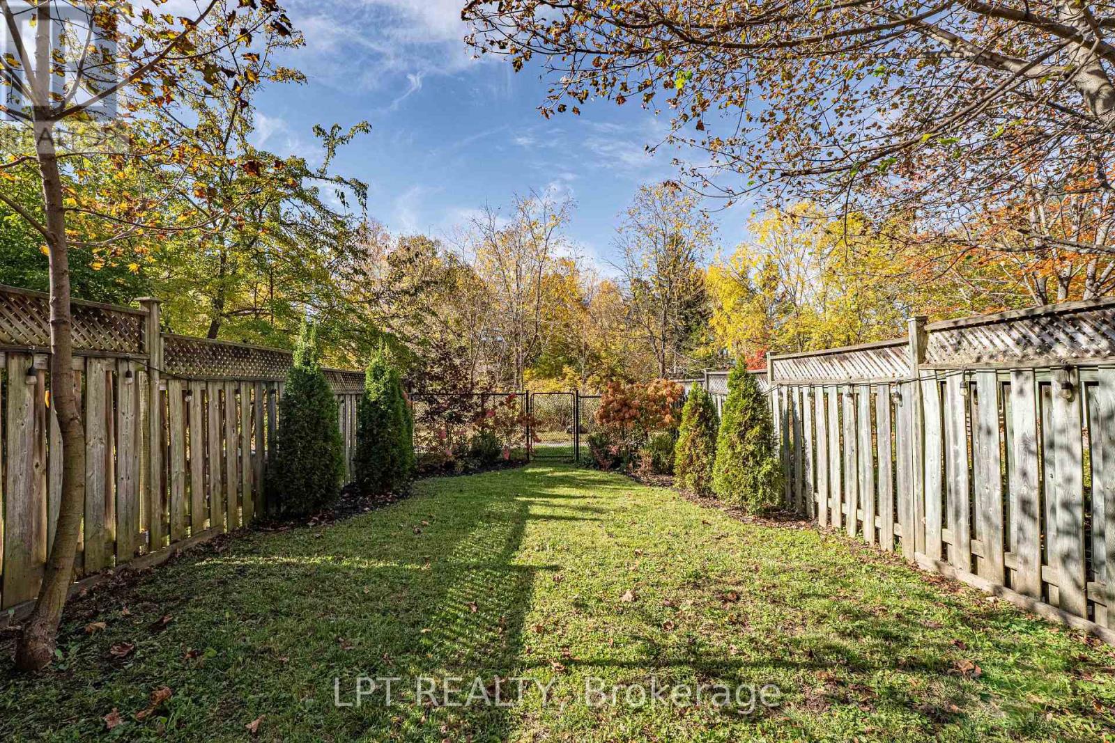 8 Hattie Court, Georgina, ON photo 24