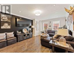 8 Hattie Court, Georgina, ON L4P3Z7 Photo 9