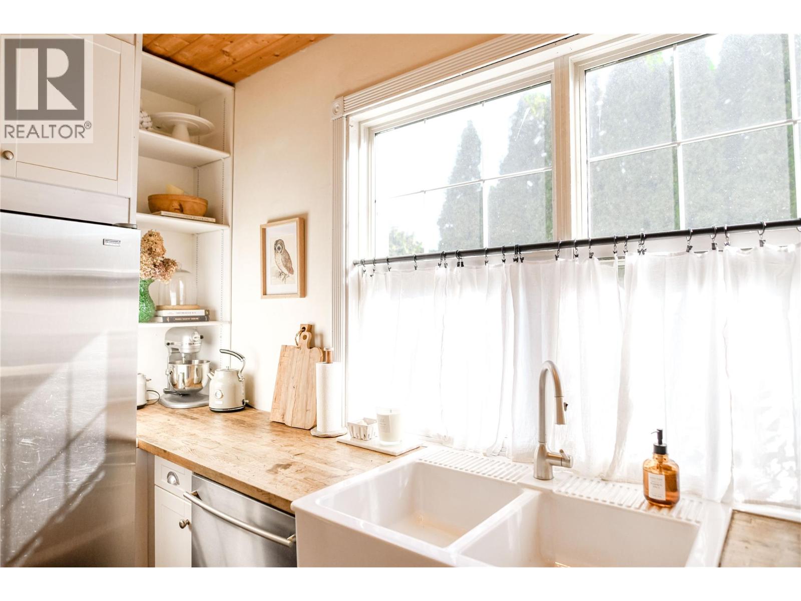  2155 Newton Road, Cawston - Image 1