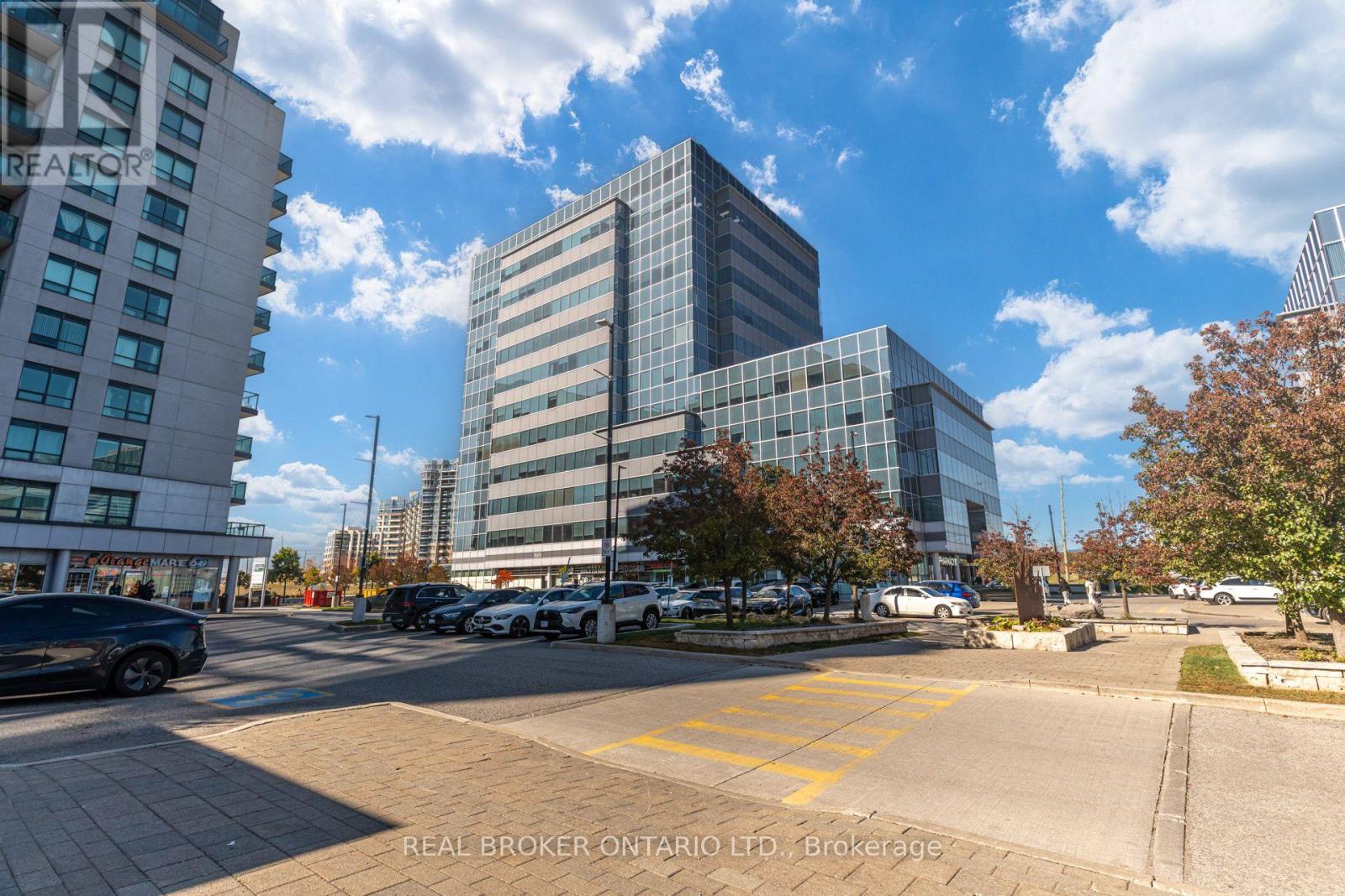 Photo of 503 - 3601 HIGHWAY 7 E