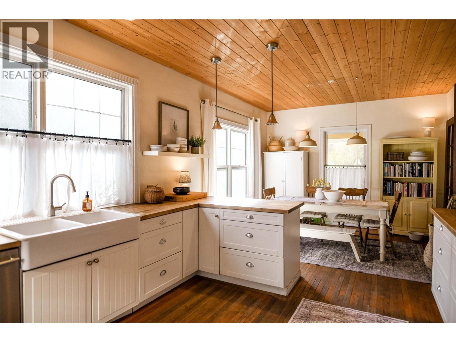  2155 Newton Road, Cawston - Image 1