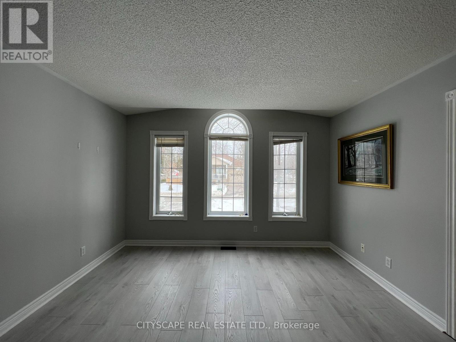 124 41st Street, Wasaga Beach photo 3