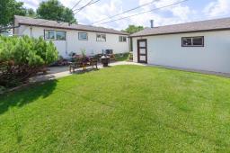 827 Peake Avenue, Winnipeg, MB R2C1M2 Photo 28