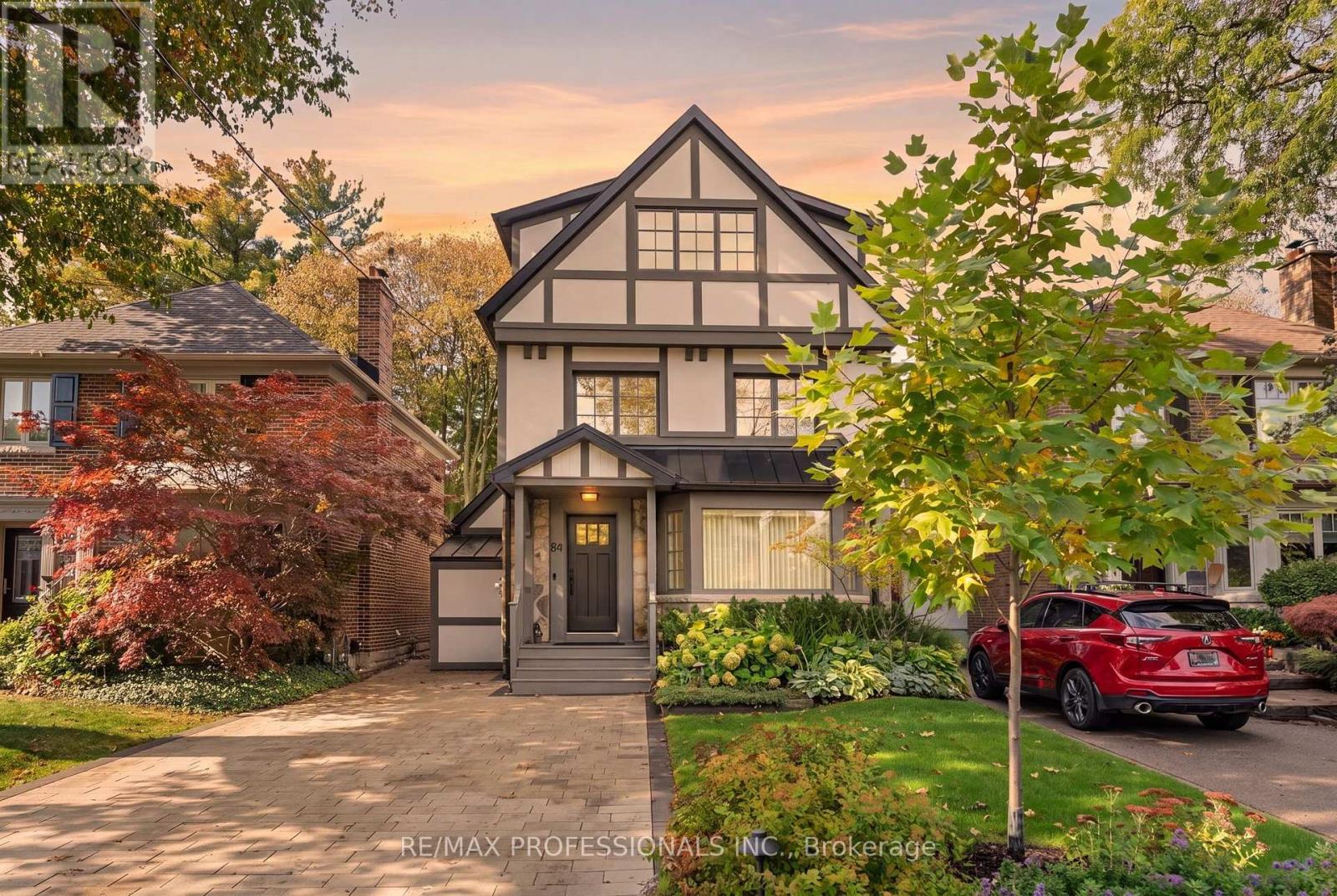 84 Humbervale Boulevard, Toronto, ON photo 46