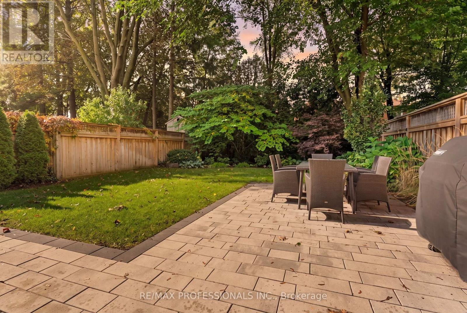 84 Humbervale Boulevard, Toronto, ON photo 48