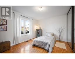 3160 Dundas Street, Toronto, ON M6P2A1 Photo 15