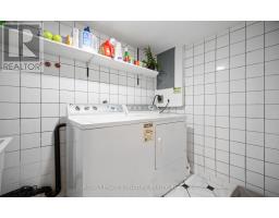 3160 Dundas Street, Toronto, ON M6P2A1 Photo 28