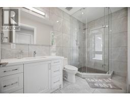 2107 Lakeshore Road W, Oakville, ON L6L1G6 Photo 33