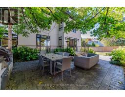 2107 Lakeshore Road W, Oakville, ON L6L1G6 Photo 48