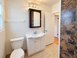 42 Cypress Bay, Winnipeg, MB R2J1Z8 Photo 21