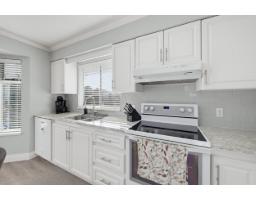 5632 E Sunrise Crescent, Surrey, BC V3S7M5 Photo 11