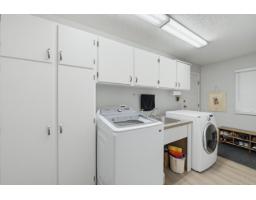 5632 E Sunrise Crescent, Surrey, BC V3S7M5 Photo 14