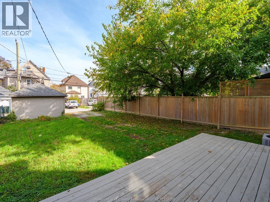 434 GLADSTONE AVENUE - 26