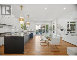 Kitchen - 2107 Lakeshore Road W, Oakville, ON L6L1G6 Photo 11