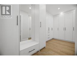 2107 Lakeshore Road W, Oakville, ON L6L1G6 Photo 27