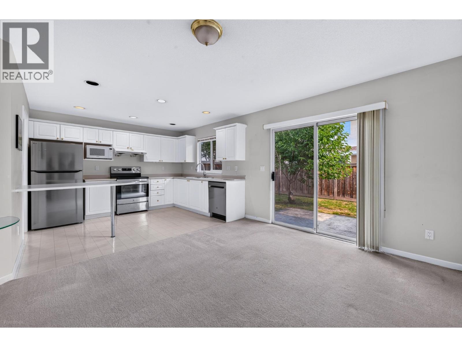 68 10000 Fisher Gate, Richmond — photo 12