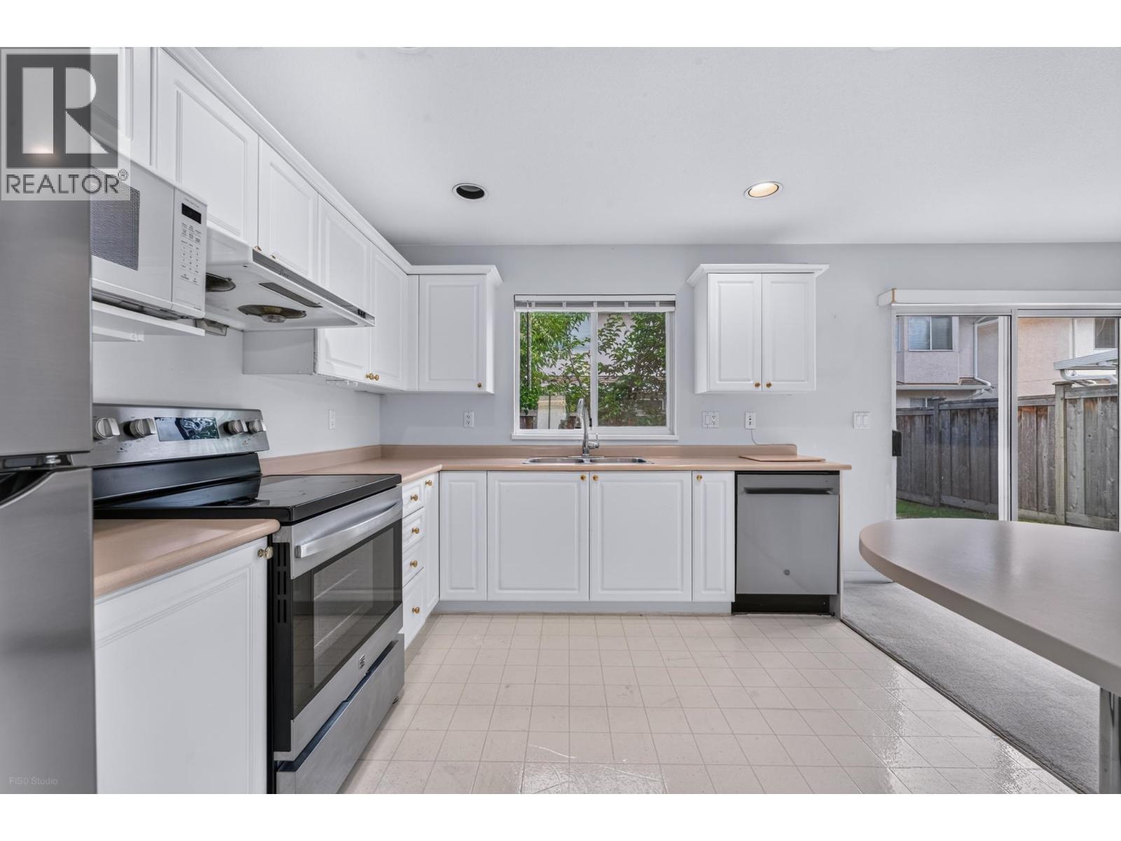 68 10000 Fisher Gate, Richmond — photo 16