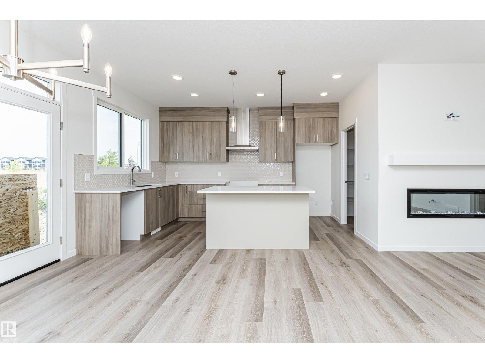 2308 160 ST SW, Edmonton — photo 2