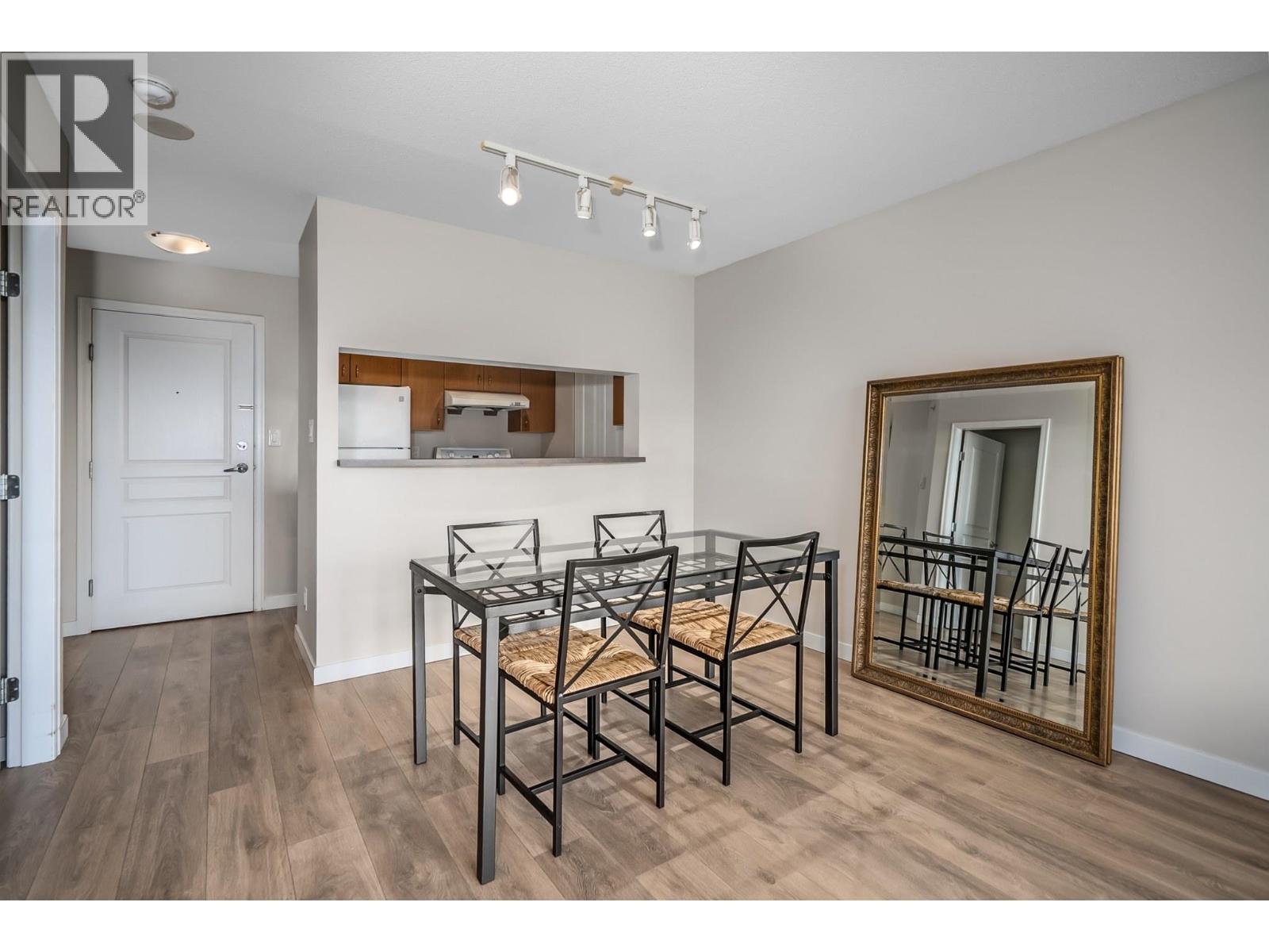 406 5288 Melbourne Street, Vancouver — photo 9