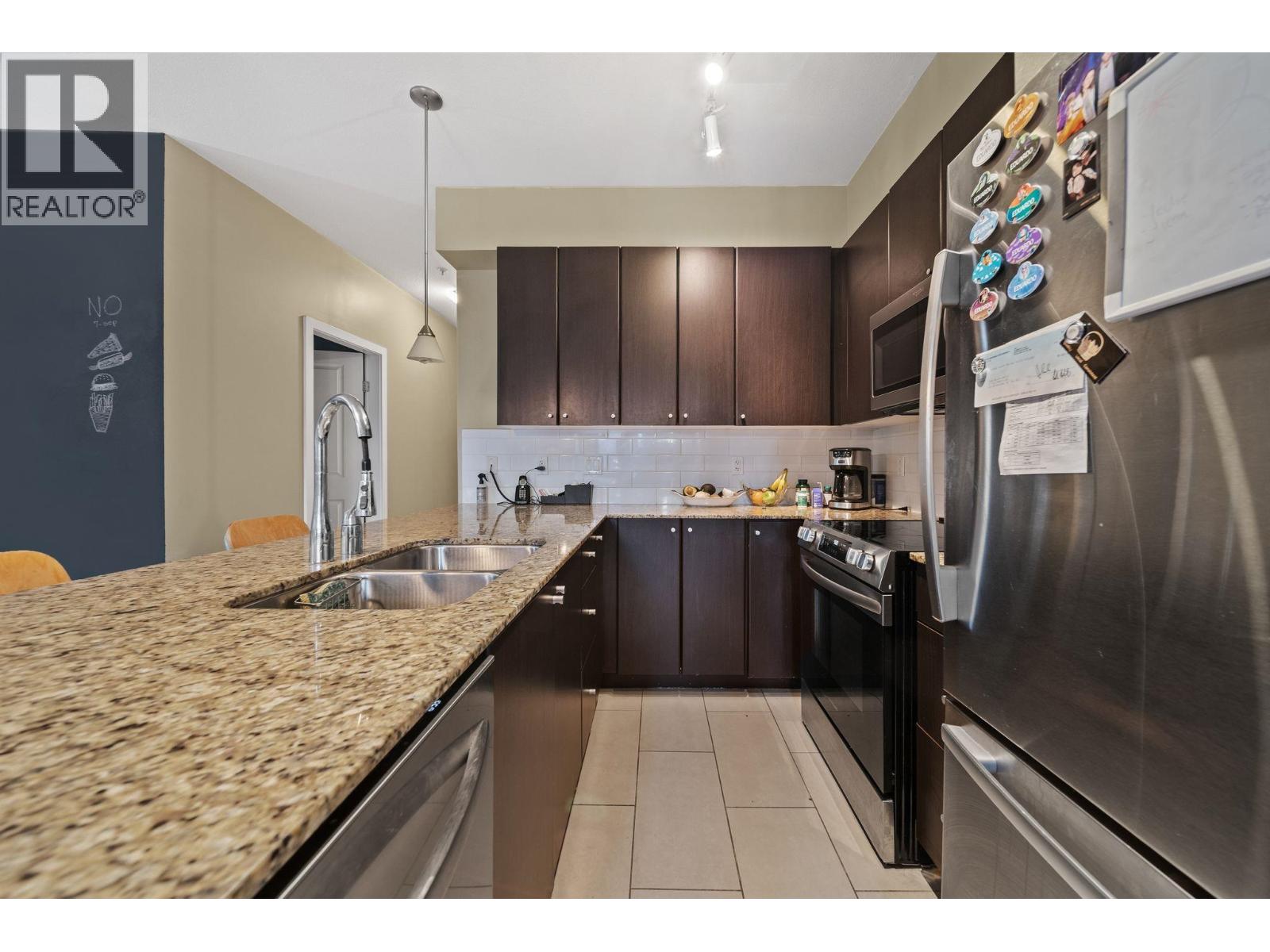217 225 Francis Way, New Westminster — photo 2