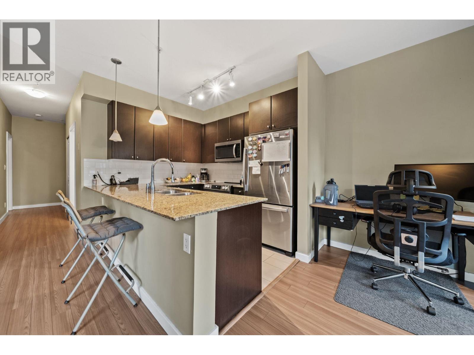 217 225 Francis Way, New Westminster — photo 4