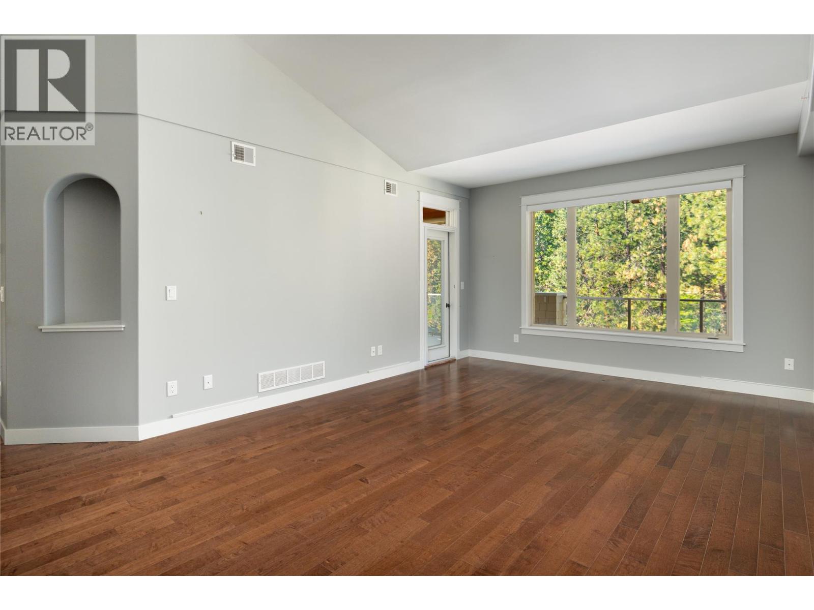 405 2470 Tuscany Drive, Shannon Lake