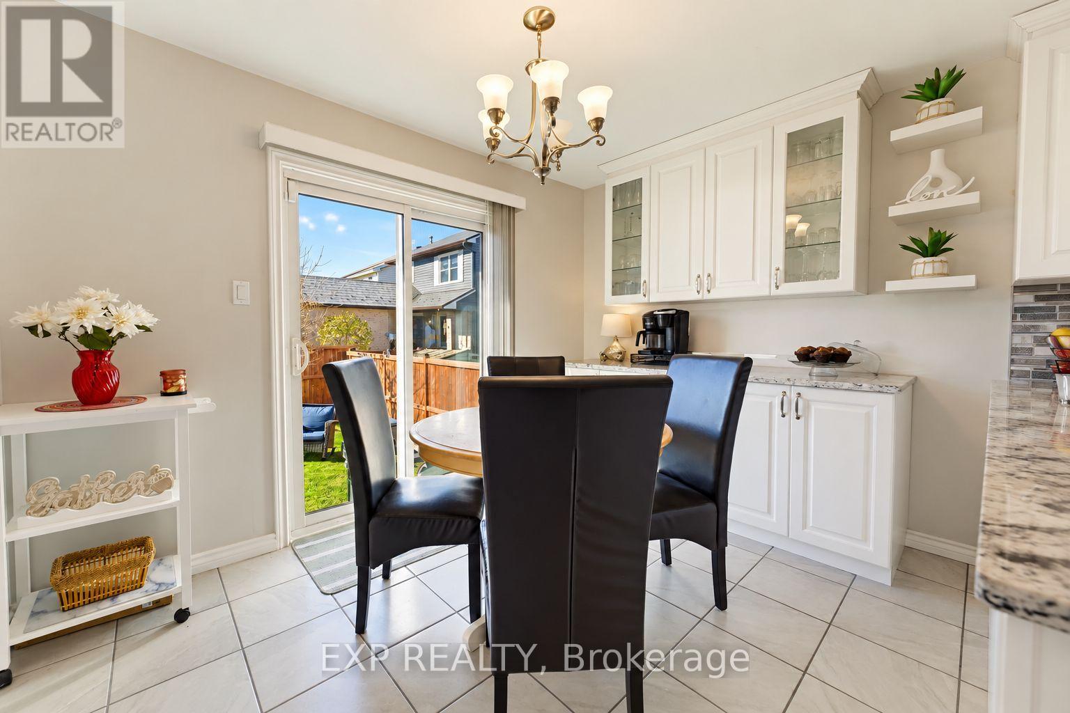 Breakfast Nook