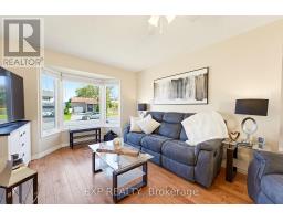 6450 Viseneau Drive, Ottawa, ON K1C5G9 Photo 9