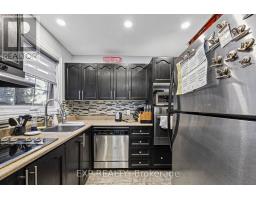 1677 Lacombe Drive, Ottawa, ON K4A2R9 Photo 12