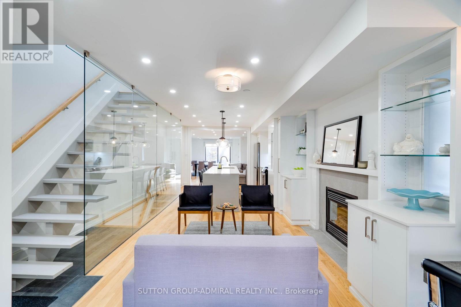 Photo of 127 ORCHARD VIEW BOULEVARD