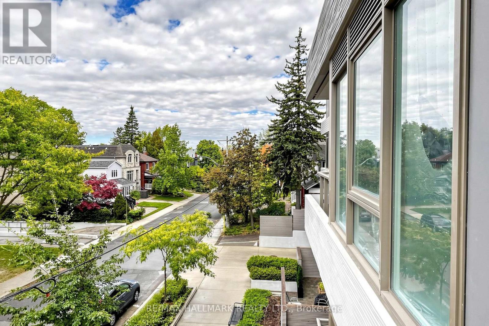 305- 1 Cardiff Road, Toronto, ON photo 15
