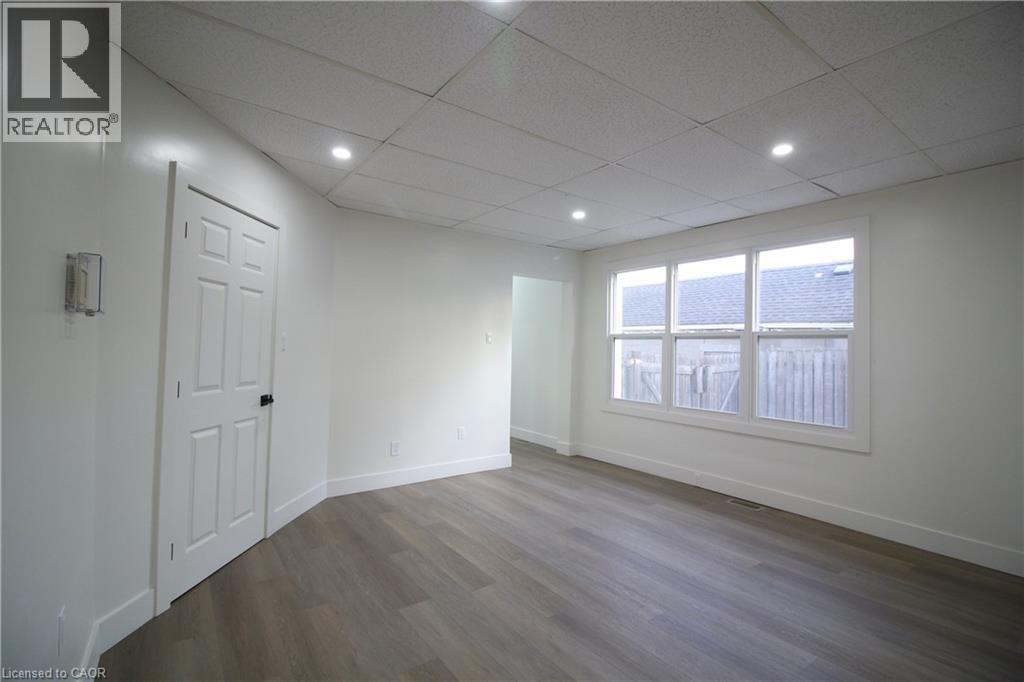 313 WENTWORTH Street N Unit# A, Hamilton — photo 5