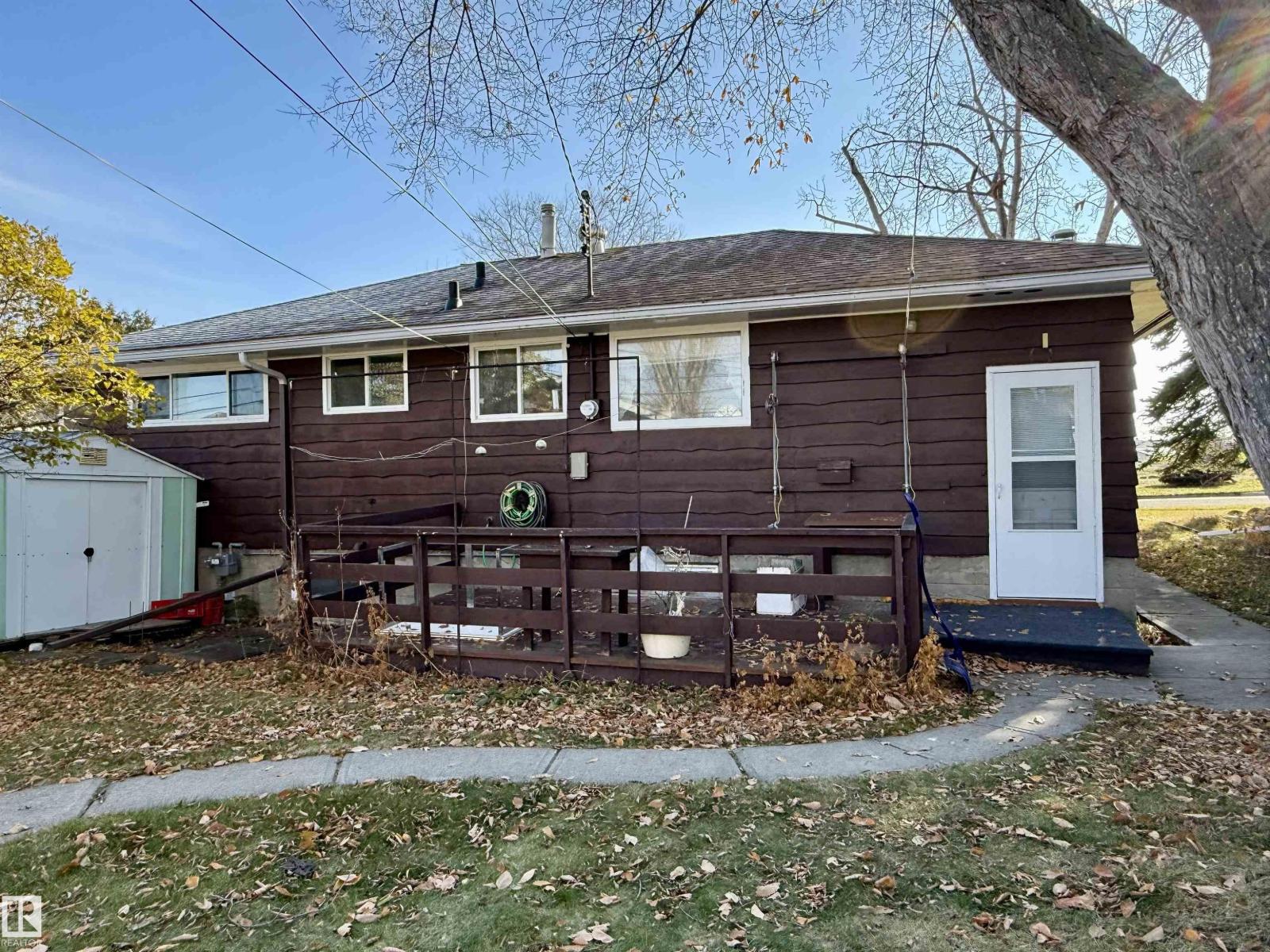 4708 43A ST, Drayton Valley — photo 2