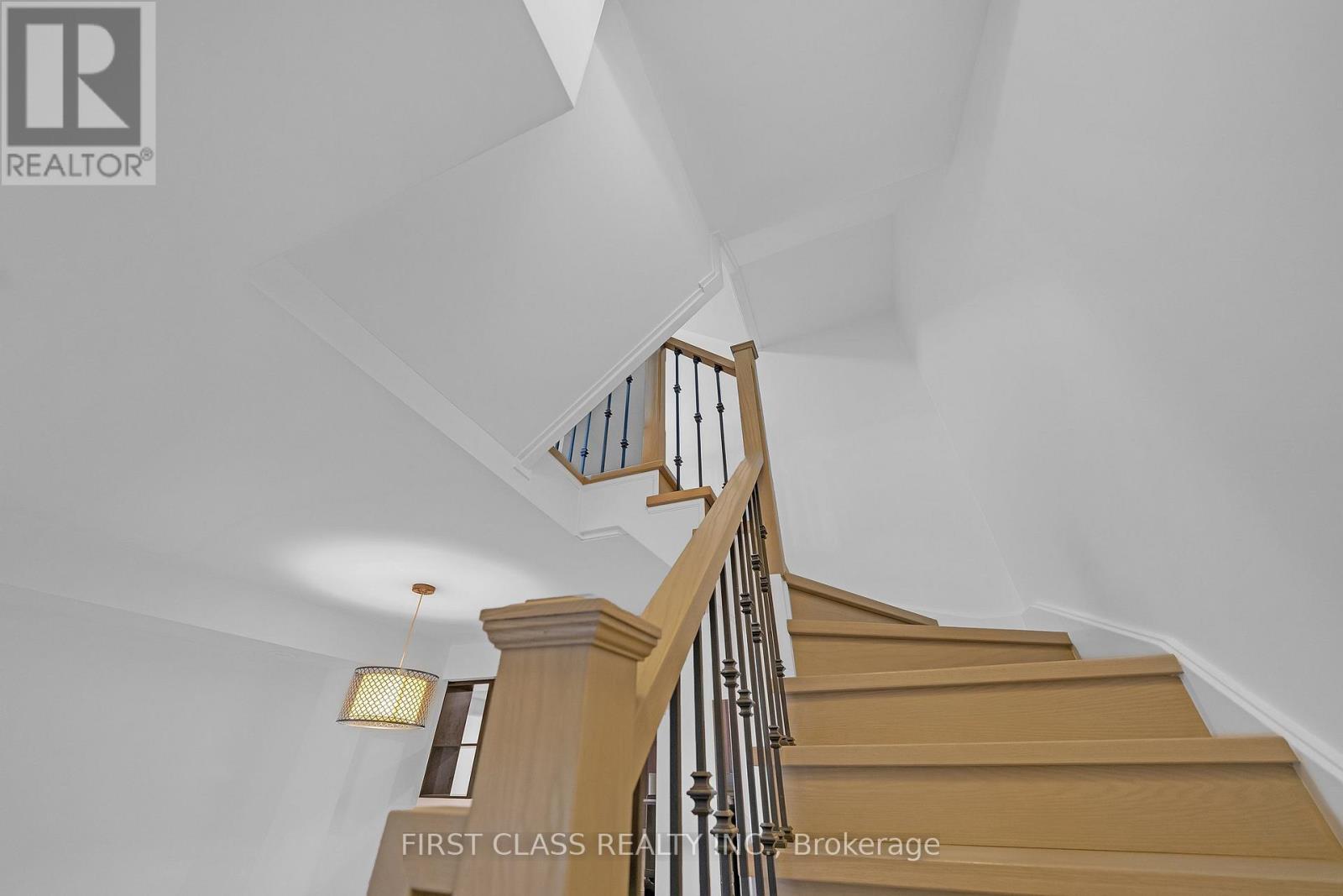 14- 310 Village Green Square, Toronto, ON photo 25