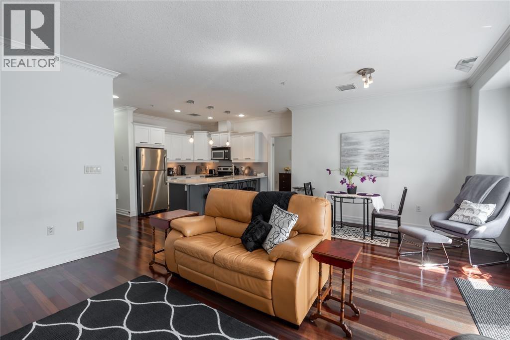 1550 VENETIAN BOULEVARD Unit# 211, Point Edward — photo 5
