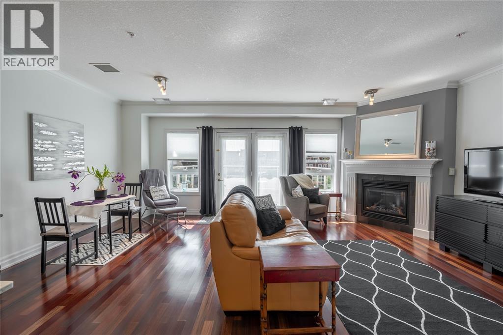 1550 VENETIAN BOULEVARD Unit# 211, Point Edward — photo 2