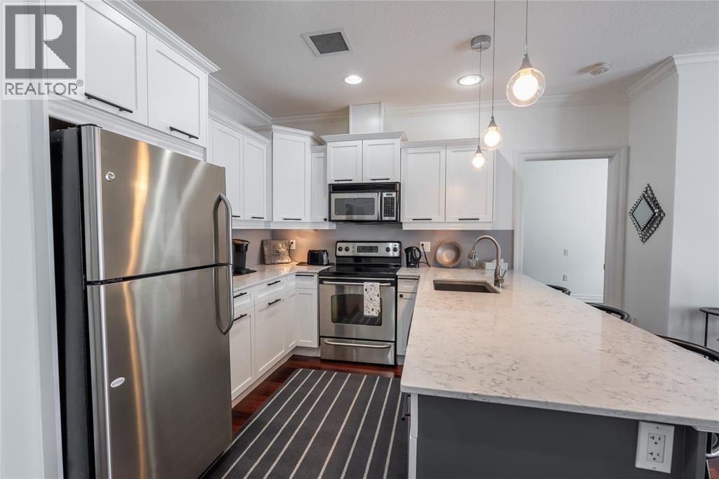 1550 VENETIAN BOULEVARD Unit# 211, Point Edward — photo 10