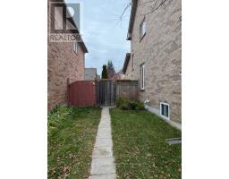 Bsmnt - 36 Ostick Street, Aurora, ON L4G7K5 Photo 14