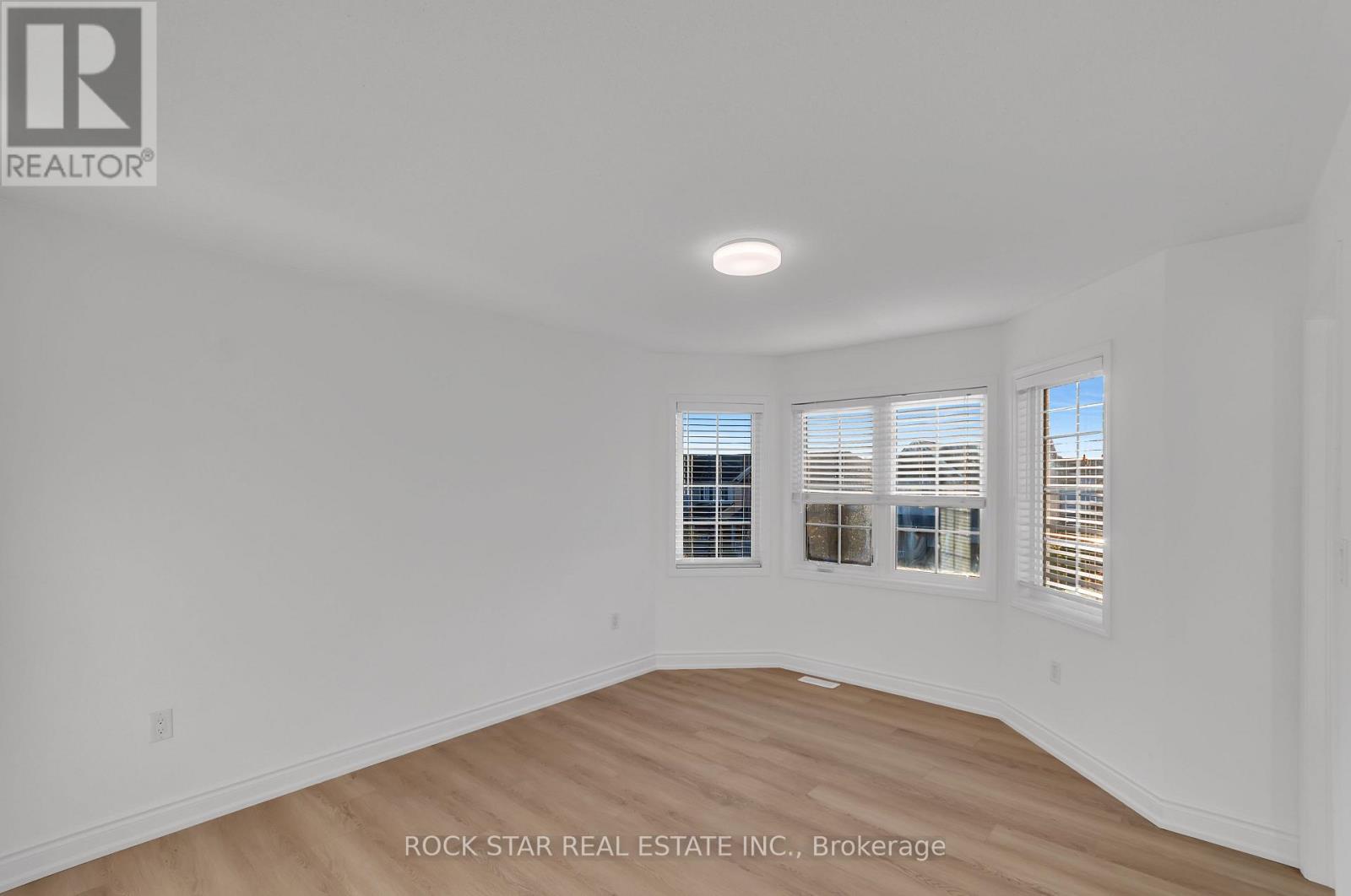 19 Gordon Drive, New Tecumseth photo 17