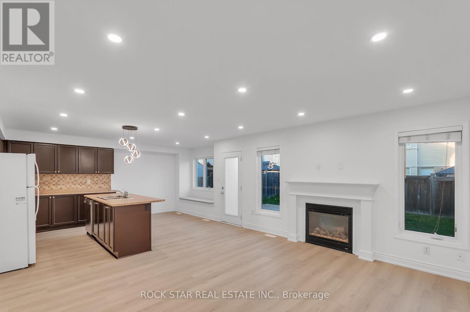 19 Gordon Drive, New Tecumseth photo 9