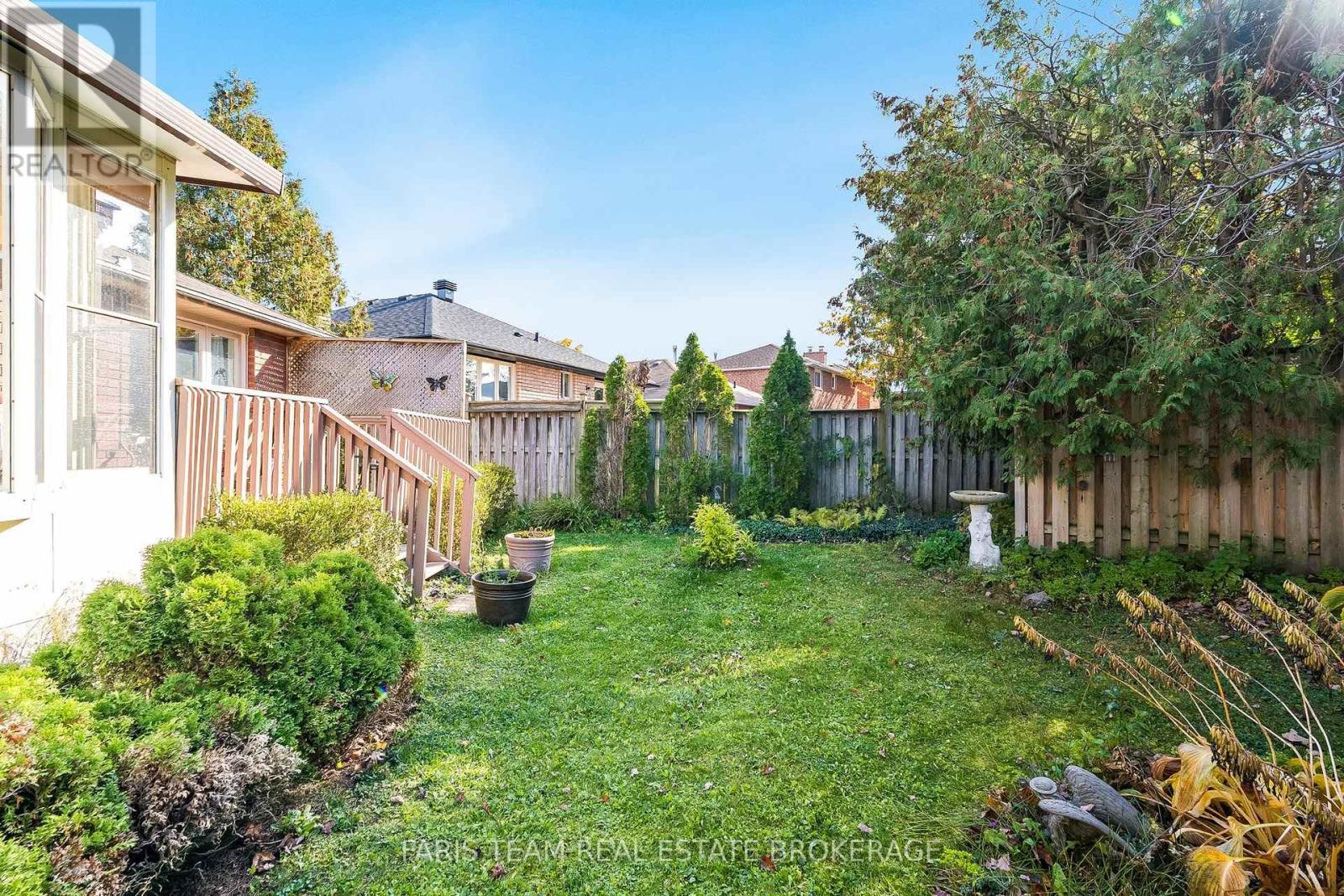 29 Ferguson Drive, Barrie photo 22