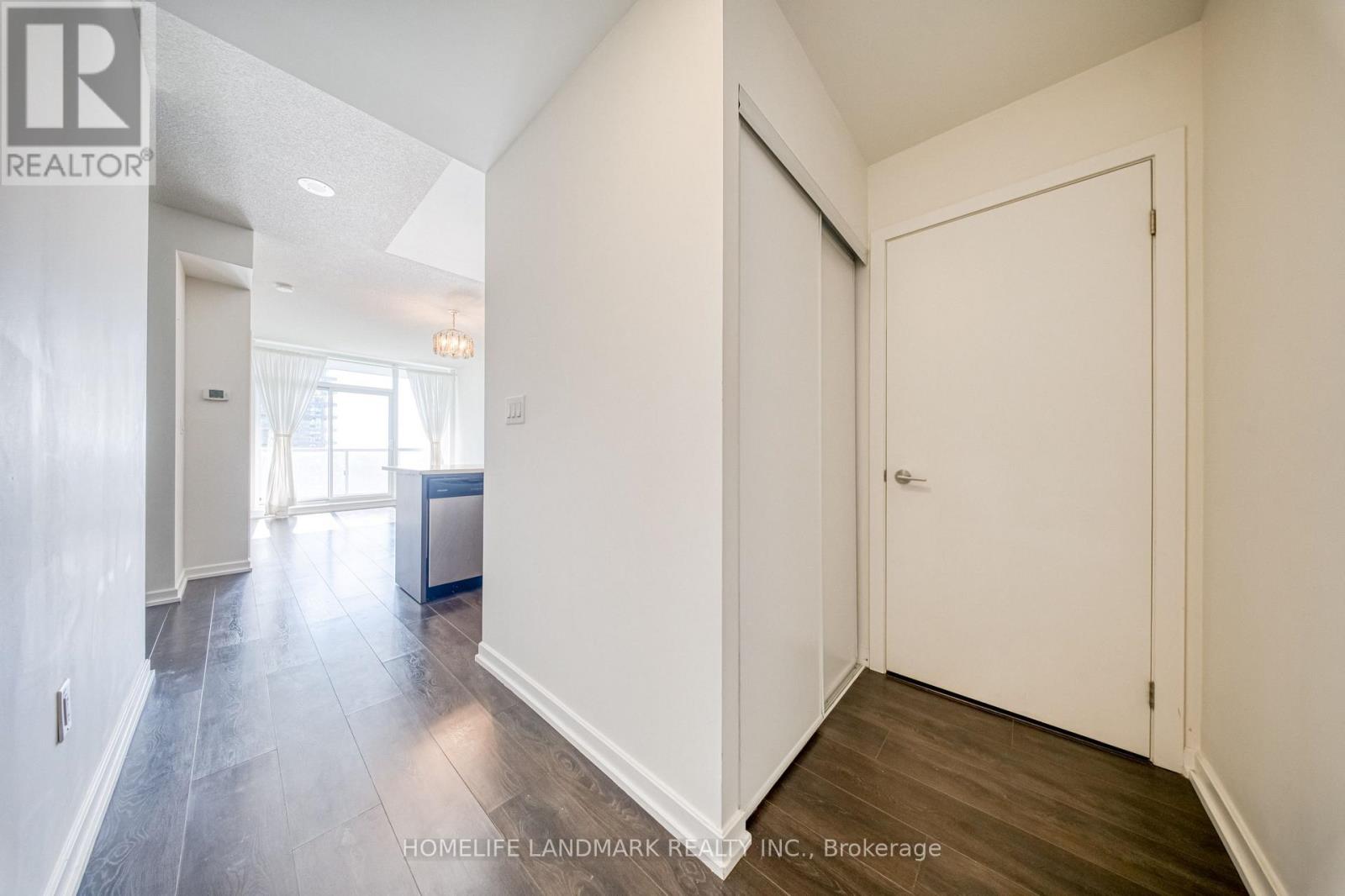 #1606 62 FOREST MANOR ROAD - 26